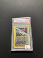 Skarmory Holo PSA 8 - Neo Genesis, Hobby en Vrije tijd, Verzamelkaartspellen | Pokémon, Ophalen of Verzenden, Zo goed als nieuw
