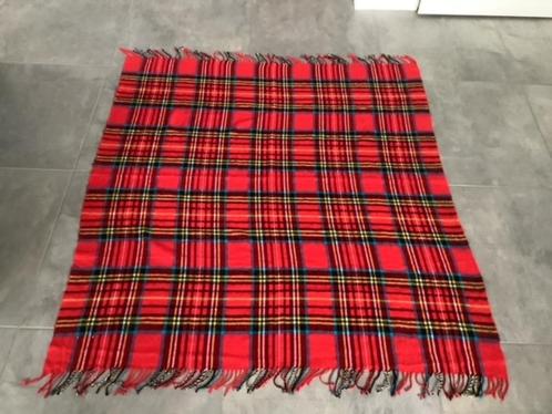 Plaid / huiskamer woondeken 130 cm bij 140 cm, Huis en Inrichting, Woonaccessoires | Plaids en Woondekens, Gebruikt, Ophalen of Verzenden
