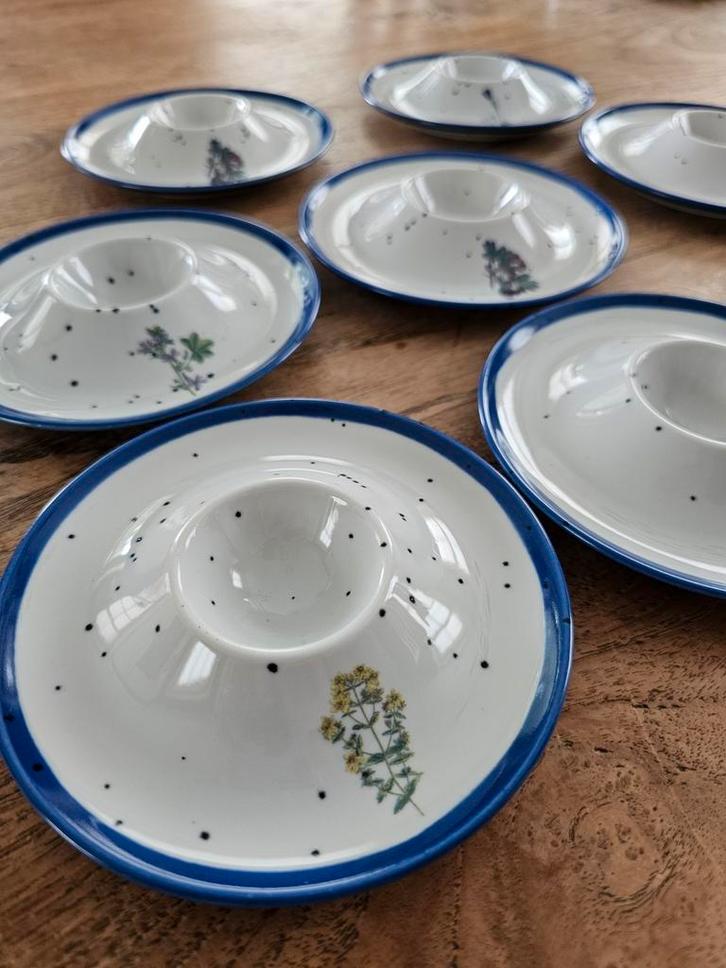 8 eierdopjes van Rösler Tettau Germany, Huis en Inrichting, Keuken | Servies, Zo goed als nieuw, Overige typen, Overige stijlen