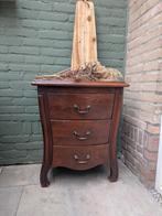 Bombé kastje van massief hout. Antiek, Huis en Inrichting, Kasten | Ladekasten, Ophalen, 1 of 2 laden, 50 tot 100 cm, Zo goed als nieuw