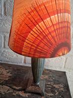 Vintage Deense Tafellamp met Retro Kap, Gebruikt, Vintage, Ophalen of Verzenden, Stof