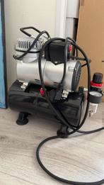 Timbertech Airbrush Compressor ABST08, Ophalen, Zo goed als nieuw, Minder dan 200 liter/min, Minder dan 6 bar