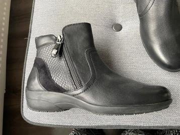 nieuwe ENKELLAARSJES van Helioform wijdte H mt 38,5 - WD014 beschikbaar voor biedingen