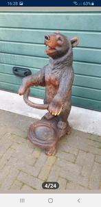 Gezocht aparte stukken black forest of zwarte woud snijwerk, Antiek en Kunst, Ophalen