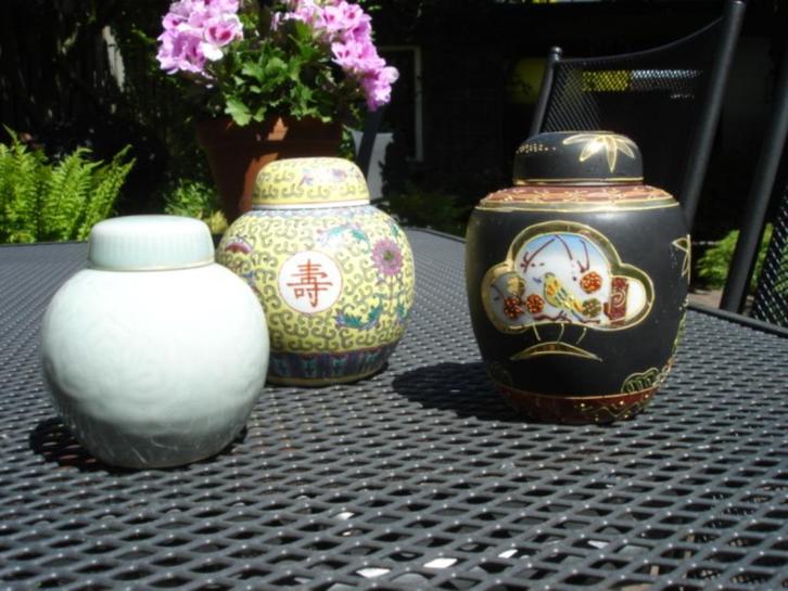 Twee sets van drie gemberpotten uit China /Japan / Thailand, Antiek en Kunst, Antiek | Keramiek en Aardewerk, Ophalen of Verzenden