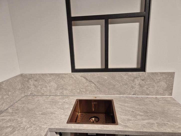 Keukenblad hoekkeuken met koperen spoelbak, Huis en Inrichting, Keuken | Keukenelementen, Nieuw, Minder dan 100 cm, 150 tot 200 cm