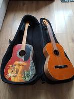2 gitaren +gitaar koffer, Muziek en Instrumenten, Snaarinstrumenten | Overige, Ophalen, Zo goed als nieuw, Overige typen