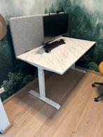 Zit sta bureau elektrisch. Topkwaliteit., Huis en Inrichting, Bureaus, Ophalen, Elektrisch, Zo goed als nieuw