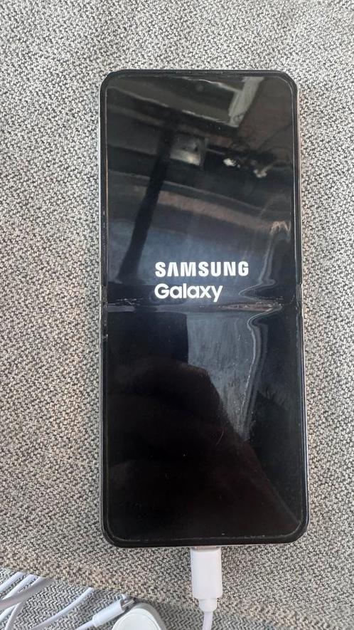 Galaxy Z Flip 5 512GB Cream wit werkt top!, Telecommunicatie, Mobiele telefoons | Samsung, Zo goed als nieuw, Overige modellen