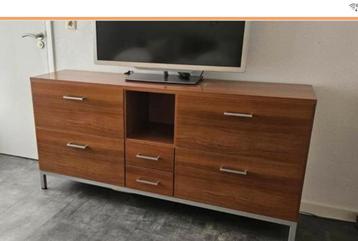 Mooi dressoir - 170cm breed beschikbaar voor biedingen
