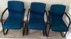 Ahrend stoel, vergaderstoel met armleuning 3 stoelen, Huis en Inrichting, Stoelen, Ophalen, Gebruikt, Drie, Blauw