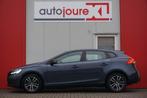 Volvo V40 2.0 T3 Nordic+ | Navi | Camera | BLIS | Trekhaak |, Voorwielaandrijving, 65 €/maand, Stof, Gebruikt