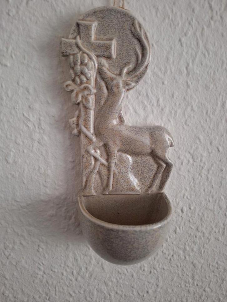 Oud porseleinen wijwaterbakje, Antiek en Kunst, Antiek | Religie, Ophalen of Verzenden