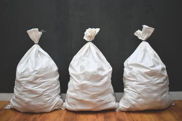 Gratis bezorgen vanaf 40 zak houtbriketten (openhaardhout) beschikbaar voor biedingen