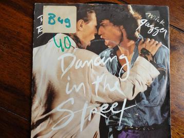 Single - David Bowie + Mick Jagger - Dancing in the street