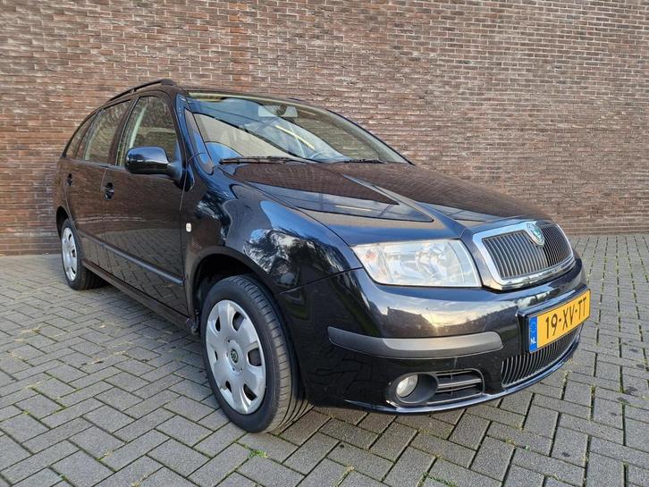 Skoda Fabia Combi 1.4-16V Spirit+ airco cruise APK 11-2026, Auto's, Skoda, Bedrijf, Te koop, Fabia, ABS, Airbags, Airconditioning