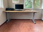 Bureau - Grenen blad - In hoogte verstelbaar, Ophalen, In hoogte verstelbaar, Gebruikt, Bureau