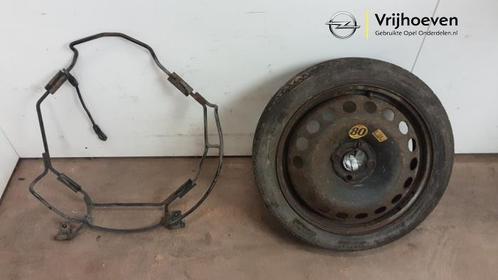 Krikset + reservewiel van een Opel Adam (Adam 13-), Auto-onderdelen, Overige Auto-onderdelen, Opel, Gebruikt, 3 maanden garantie