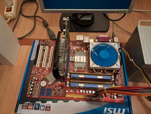 MSI P43 Neo, Core 2 Quad Q9550, 4GB DDR2, Geforce GT 440 1GB, Computers en Software, Moederborden, Gebruikt, Intel, DDR2, Ophalen of Verzenden