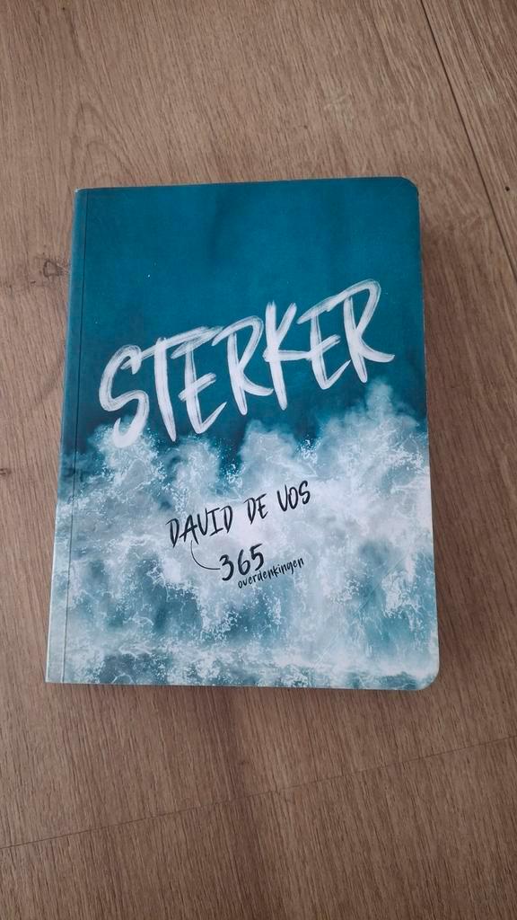 Sterker - David de Vos - 365 Overdenkingen, Boeken, Godsdienst en Theologie, Gelezen, Christendom | Katholiek, Christendom | Protestants
