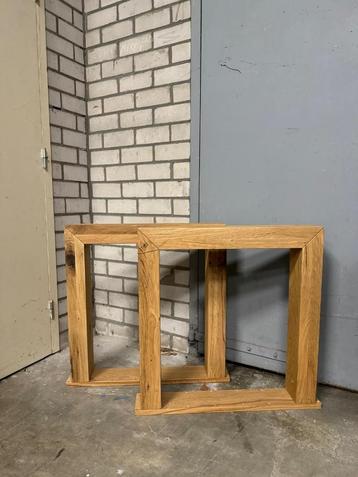 Houten tafelpoten l Whoon l Room108 l van €469,- voor €149,- beschikbaar voor biedingen