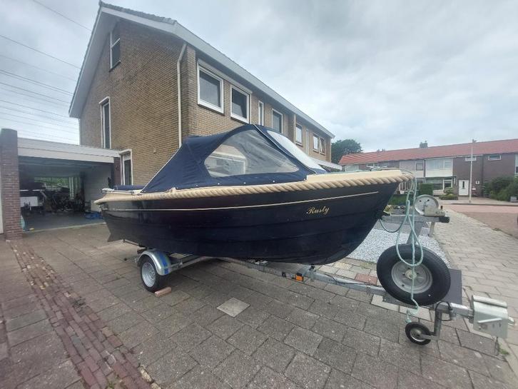 sloep clever classic 465, Watersport en Boten, Sloepen, Gebruikt, Tot 10 pk, 3 tot 6 meter, Buitenboordmotor, Benzine, Polyester