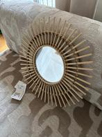 H&M Home kleine spiegel met Rotan frame (nieuw!), Minder dan 50 cm, Rond, Nieuw, Ophalen of Verzenden