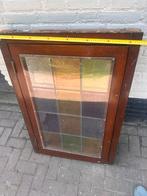 Hardhouten kozijn met glas in lood raam., Doe-het-zelf en Verbouw, Glas en Ramen, Ophalen of Verzenden, Gebruikt, Gevelraam of Ruit