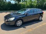 Volvo V60 1.6 T3 Kinetic Benzine 2011, Voorwielaandrijving, 74 €/maand, Zwart, Zwart