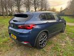 BMW X2 Xdrive25e M Sport 220pk 2022 39.600km BMW garantie, Auto's, BMW, Automaat, Blauw, Leder en Stof, Plug-in hybride