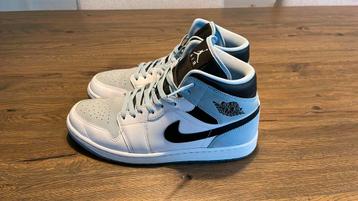 Nike Air Jordan mt 44 Mid ice Blue (2023) zo goed als nieuw
