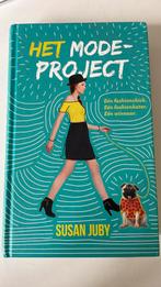 Susan Juby - Het modeproject, Boeken, Susan Juby, Non-fictie, Ophalen of Verzenden, Zo goed als nieuw