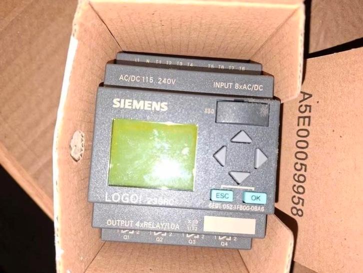 Siemens LOGO! 230RC PLC Module, Hobby en Vrije tijd, Elektronica-componenten, Nieuw, Ophalen of Verzenden