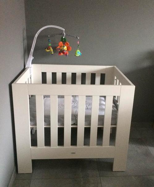 TWF box zonder lade white wash, Kinderen en Baby's, Boxen, Zo goed als nieuw, In hoogte verstelbaar, Ophalen