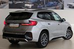 BMW iX1 eDrive20 M Sportpakket | Premium Pack | Travel Pack, 27 €/maand, Stof, Gebruikt, Met garantie (alle)