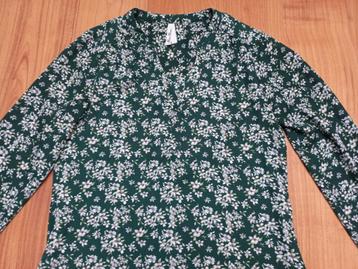 MISS ETAM groene blouse lange mouwen + witte bloemen maat S beschikbaar voor biedingen