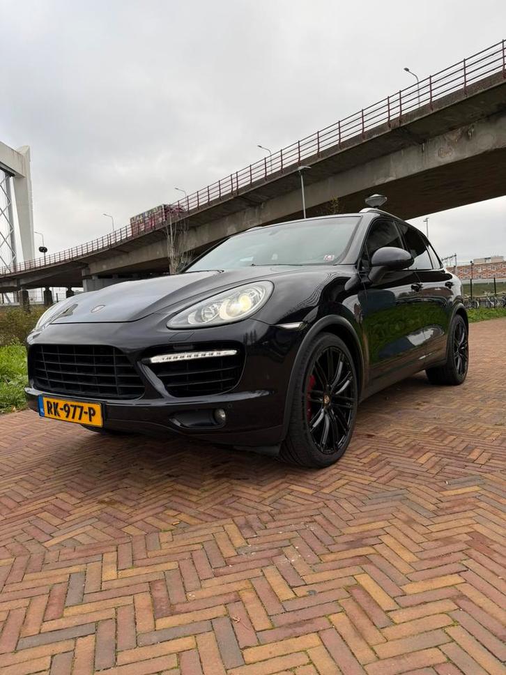 Porsche Cayenne 4.8 Turbo Tiptronic S 2010 Zwart, Auto's, Porsche, Particulier, Cayenne, 4x4, ABS, Airbags, Airconditioning, Alarm