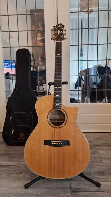 Hagstrom Dalarna Grand Auditorium CE + gigbag + standaard  beschikbaar voor biedingen