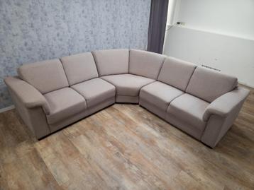 GRATIS BEZORGEN | Mooi BEIGE Hoekbank beschikbaar voor biedingen