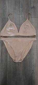 Goud/beige kleurige bikini, Kleding | Dames, Badmode en Zwemkleding, H&M, Overige kleuren, Ophalen of Verzenden, Zo goed als nieuw