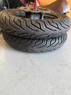 Voor en achterwiel Sym jet14, Verzenden, Zo goed als nieuw, Overige typen