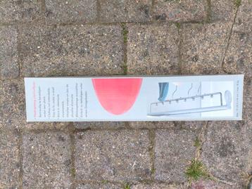 Uittrekbare kledingroede beschikbaar voor biedingen