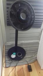 Duux smart standaard ventilator zwart, Ophalen, Ventilator met afstandsbediening, Zo goed als nieuw, Statiefventilator