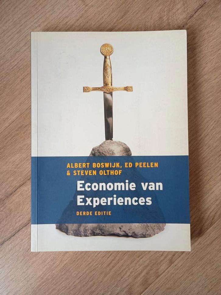 Boek economie van Experiences - Boswijk, Peelen, Olthof, Boeken, Economie, Management en Marketing, Gelezen, Economie en Marketing