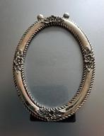 ovaal fotolijstje, Ophalen of Verzenden