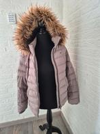 Tommy hilfiger winterjas maat XS, Kleding | Dames, Jassen | Winter, Beige, Ophalen of Verzenden, Zo goed als nieuw, Maat 34 (XS) of kleiner