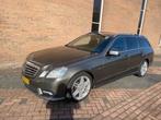 Mercedes-Benz E 350 CDI 265PK V6 Estate AUT 2011 AMG, Auto's, Automaat, Euro 5, Zwart, 2000 kg