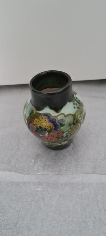 Arnhem plateel vaas beschikbaar voor biedingen