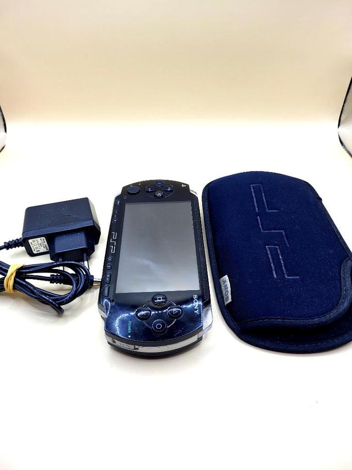 Sony PlayStation Portable (PSP) Console, Spelcomputers en Games, Spelcomputers | Sony PSP, Zo goed als nieuw, PSP, Zwart, Ophalen of Verzenden