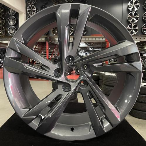 Antraciete 18" Velgen passend op Vw Golf Passat en Caddy, Auto-onderdelen, Banden en Velgen, Velg(en), 18 inch, Personenwagen